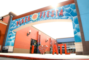 Plaza Viest front entrance